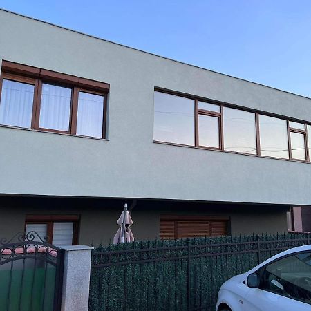 Ross Holiday Home Бургас Экстерьер фото